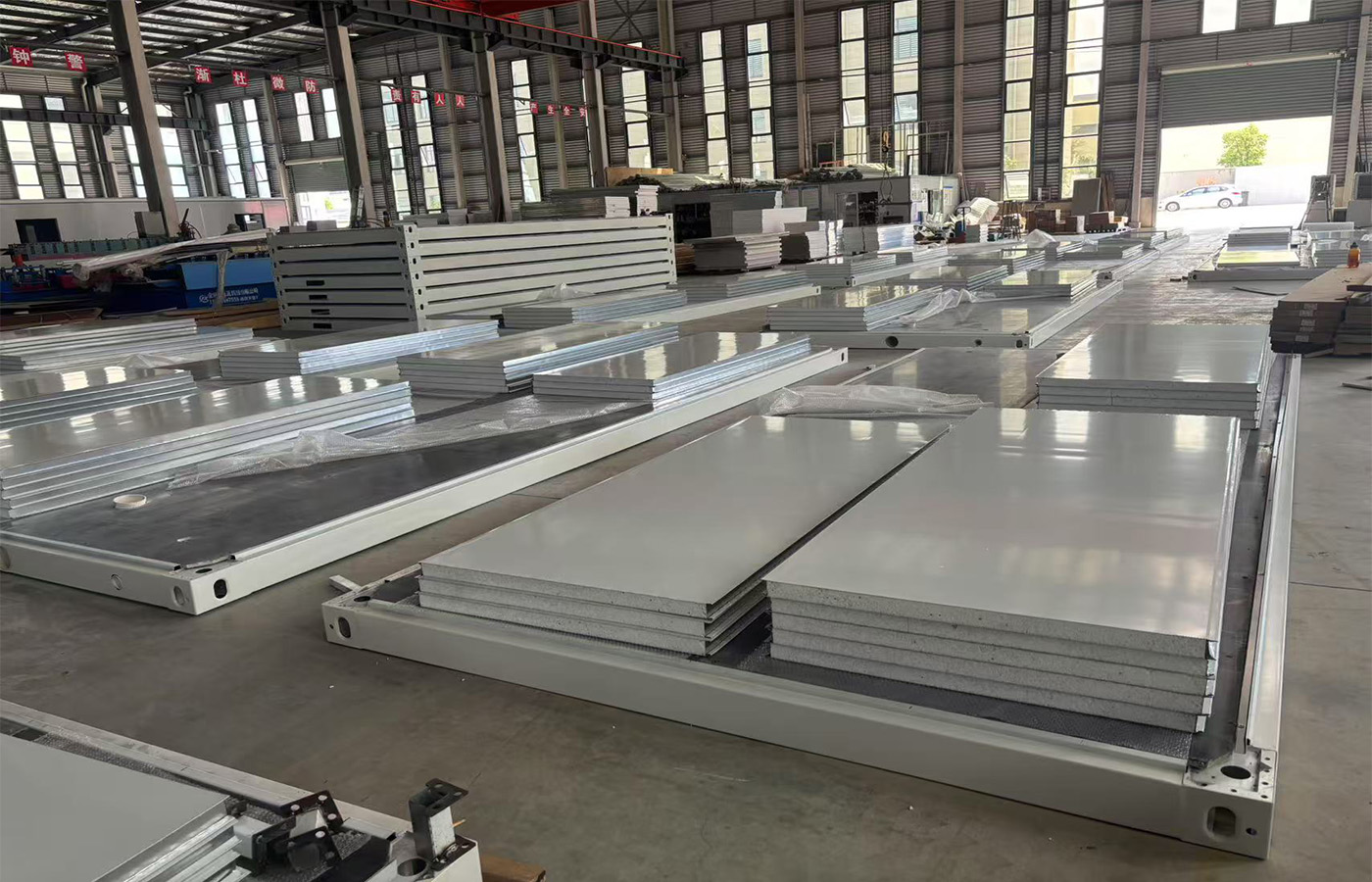 Rumah Prefab Tersuai Kilang 40 kaki Asrama Sementara Mudah Alih Atau Hotel Rumah Prefab Tersuai Kilang 40 kaki Asrama Sementara Mudah Alih Atau Hotel