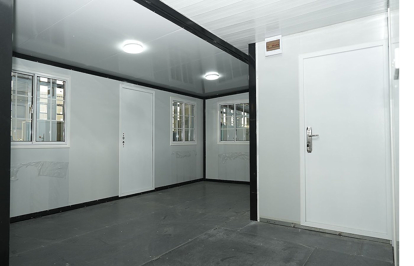 Bekas Boleh Dikembangkan 30 kaki Tinggi Mewah Tersuai Tinggi Dengan Plat Gusset Luaran Logam Bekas Boleh Dikembangkan 30 kaki Tinggi Mewah Tersuai Tinggi Dengan Plat Gusset Luaran Logam